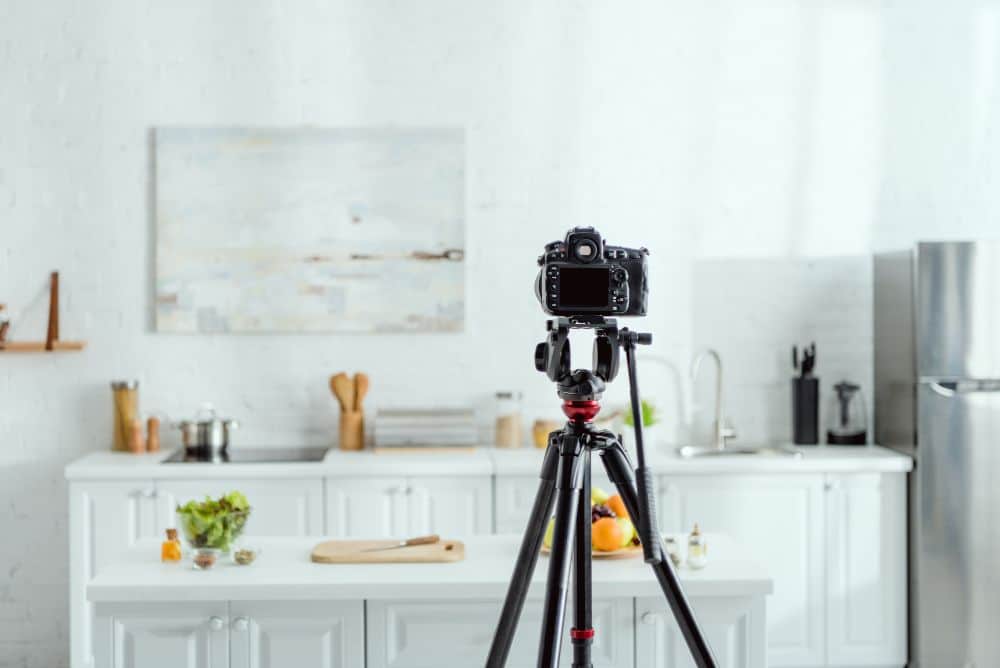 Buyer's Guide of Tripod for Real Estate Photography